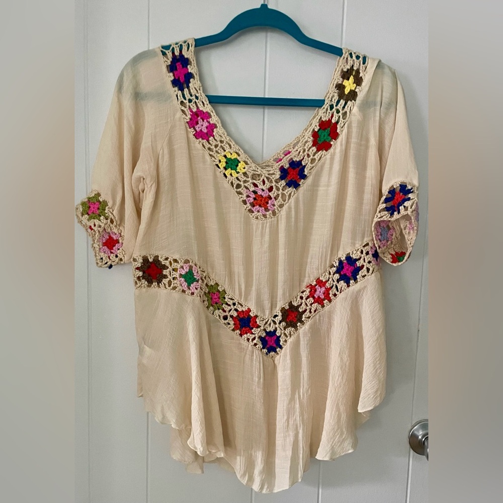 Women's Lightweight Crochet Hollow Out V Neck Beach Cover up/Blouse/Tunic OS